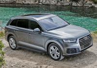 Пороги алюминиевые Rival "Premium-Black" для Audi Q7 2015-