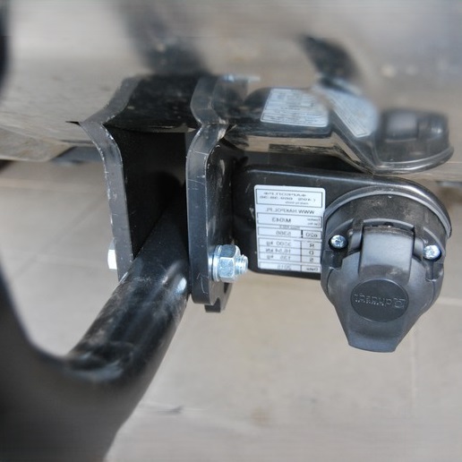 фото Фаркоп Imiola для Mercedes M-Class w164 2005-2012