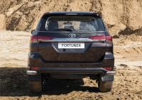 Защита заднего бампера d76+d42 уголки Toyota Fortuner 2017-