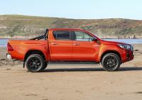 Защита штатного порога d42 Toyota Hilux Exclusive 2018-