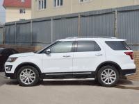 Пороги труба d76 с накладкой (вариант 2) FORD EXPLORER 2016-2017