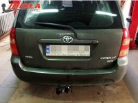 Фаркоп Imiola для Toyota Corolla универсал 2002-2007