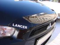 Дефлектор капота Mitsubishi Lancer (Митсубиши Лансер) (2007-2011) (темн.)(короткий)