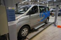 Пороги алюминиевые (Brillant) Hyundai H1 (2007-) (серебр)