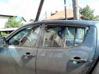 Дефлекторы боковых окон Mitsubishi L200 (2006-2013 / 2014-2015) (4шт.) (темный)