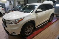 Пороги алюминиевые (Alyans) Toyota Highlander (Тойота Хайлендер) (2014-)