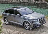 Пороги алюминиевые Rival "Black" для Audi Q7 2015-