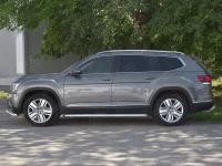 Пороги труба d63 с листом (лист алюм, проф. нерж) (вариант 1) VOLKSWAGEN TERAMONT 2017-