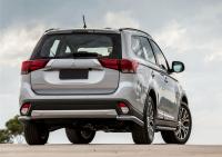 Защита заднего бампера d57 уголки Mitsubishi Outlander 2015-