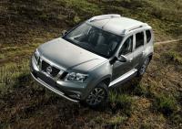 Пороги алюминиевые Rival "Premium-Black" для Renault Duster 2011-2015-