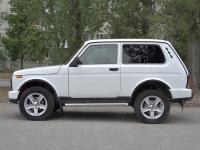 Пороги труба d63 (вариант 1) 3дв. LADA 4x4 URBAN 2014-