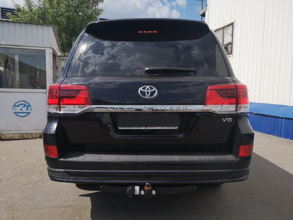 фото Фаркоп Bosal - Oris - Weso для Toyota Land Cruiser 200 «2 рестайлинг» (2015-2021), "включая Executive, Excalibur, TRD"