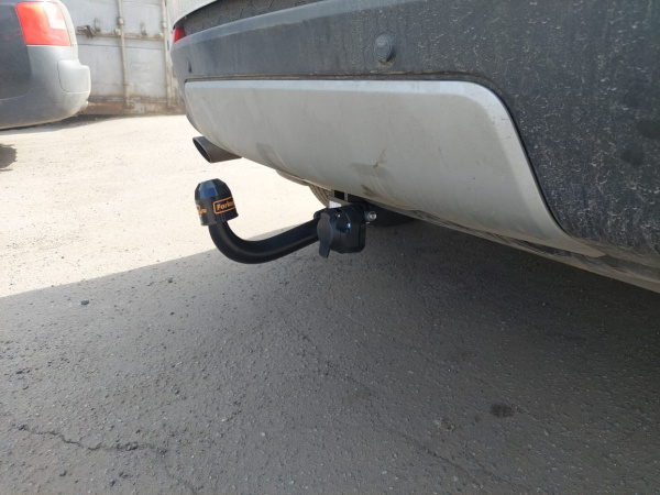 фото Фаркоп Bosal - Oris - Weso для Land Rover Discovery Sport I (2015-2019), "только дорестайлинг, 5 мест, запаска в багажнике"