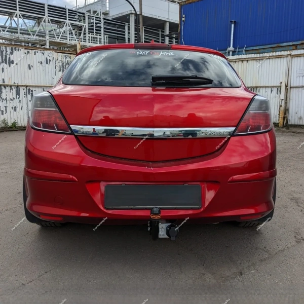 фото Фаркоп Leader Plus (Россия) для Opel Astra «H» (2004-2014) «хэтчбек»