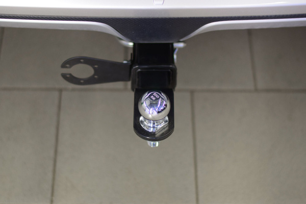 фото Фаркоп под съемное квадратное крепление MITSUBISHI ASX 2010-/Eclipse Cross 2018-