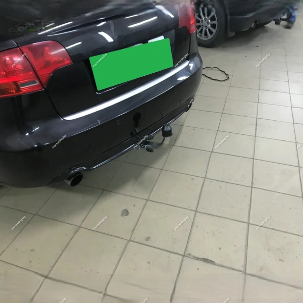 Фаркоп Galia (Словакия) «быстросъемный» для Audi A4 II «B6» (2000-2006) "седан/ универсал"