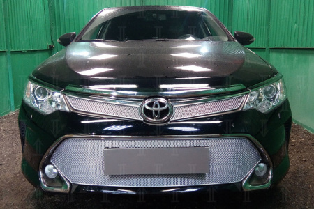 Защита радиатора Toyota Camry XV50/XV55 2015- chrome низ PREMIUM