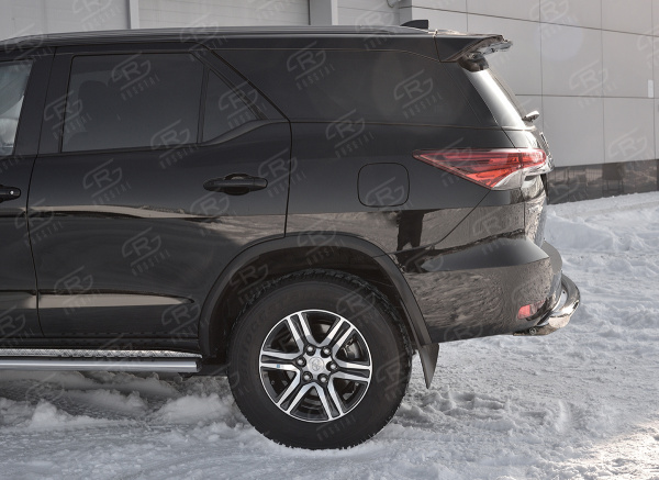 Фото Защита заднего бампера d76 дуга TOYOTA FORTUNER 2017-