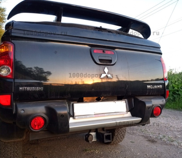 фото Фаркоп AvtoS для MITSUBISHI L-200 (в т.ч. удлин. кузов)  2006-2014 "под квадрат"