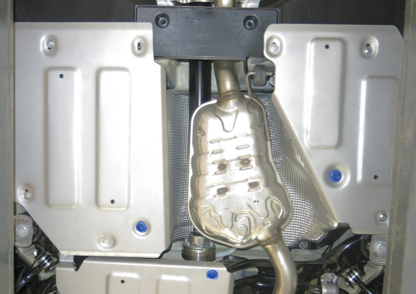 Фото Защита топливного бака Rival для Audi Q5 АКПП 2017-н.в., алюминий 4 мм, с крепежом, 333.0341.1