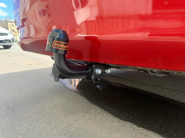 фото Фаркоп BERG для Toyota Corolla «седан» XI (2012-2020)