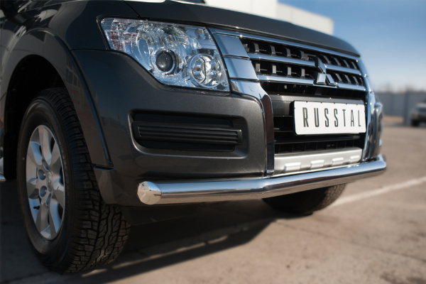 Фото Защита переднего бампера d76 (секции) MITSUBISHI Pajero 4 2014-