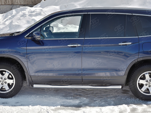 Фото Пороги труба d76 с накладкой (вариант 1) HONDA PILOT 2016-