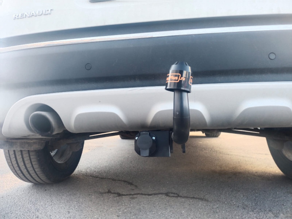 фото Фаркоп BERG для Renault Kaptur I (2016-2022)