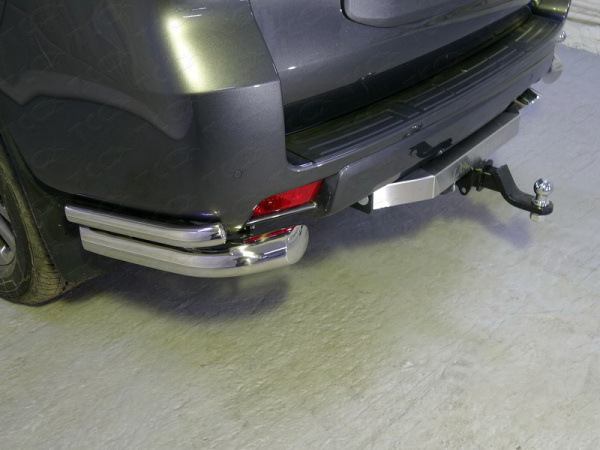 Фото Защита задняя (уголки двойные) 76,1/42,4 мм для Toyota Land Cruiser 150 Prado 2017-