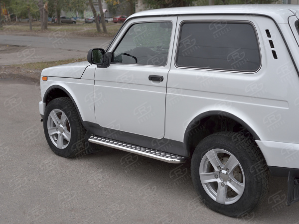 Фото Пороги труба d42 с листом (лист алюм, проф.сталь) (вариант 2) 3дв. LADA 4x4 URBAN 2014-