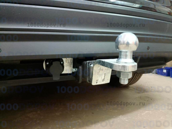 фото Фаркоп AvtoS для VOLKSWAGEN Tiguan 2 2WD и 4WD с 2016- "под квадрат"