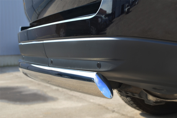 Фото Защита заднего бампера 75х42 (дуга) LAND ROVER Vogue 2013