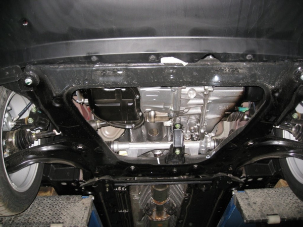 Фото Защита Альфеко для картера двигателя и кпп Nissan Juke (V-1.6, 2011-)