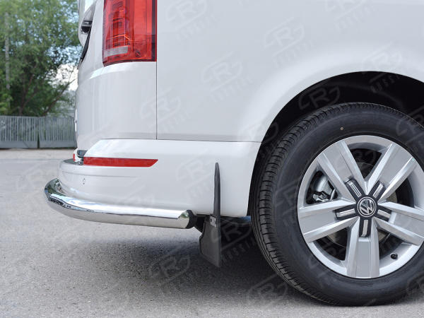 Фото Защита заднего бампера d63 секция VOLKSWAGEN Multivan Caravella Transporter Т6 2016 (короткая база)