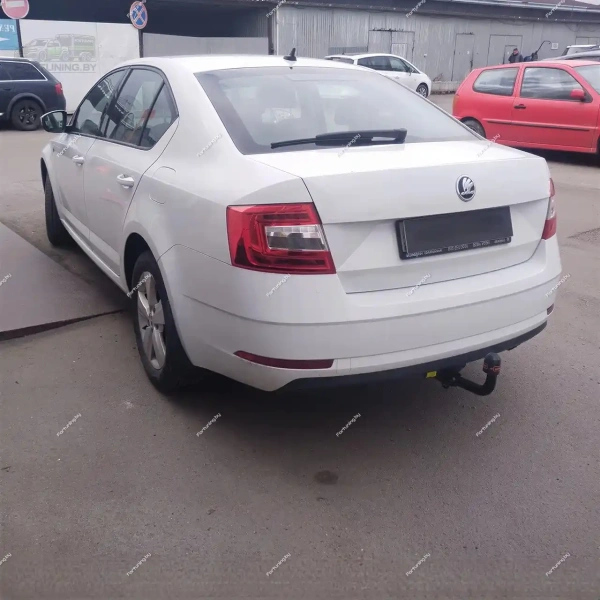 фото Фаркоп BERG (Россия) «быстросъемный на ключ» для Skoda Octavia «A7» III (2013-2023) "универсал/ лифтбек(седан)"