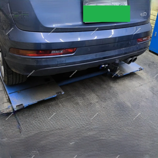 Фаркоп Galia (Словакия) «быстросъемный на ключ» для Audi Q3 I «8U» (2011-2018)