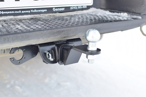фото Фаркоп под съемное квадратное крепление Volkswagen Amarok 2010-
