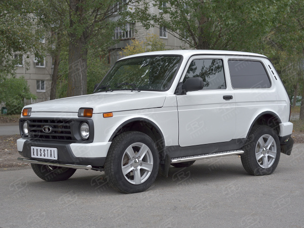Фото Защита переднего бампера d42 секции LADA 4x4 URBAN 2014-