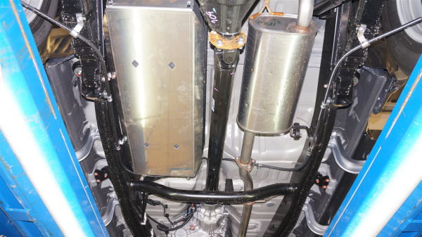 Фото Алюминиевая защита топлевного бака Mitsubishi L200 (2006 по наст.)