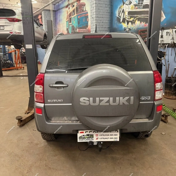 фото Фаркоп AvtoS (Россия) для Suzuki Grand Vitara II «5 дверей» (2005-2016) 