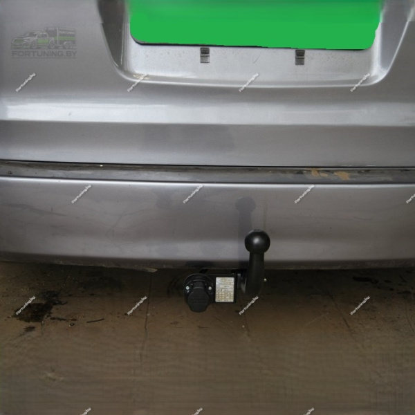 фото Фаркоп Imiola для Mazda MPV 2000-2006, кроме 7-местных