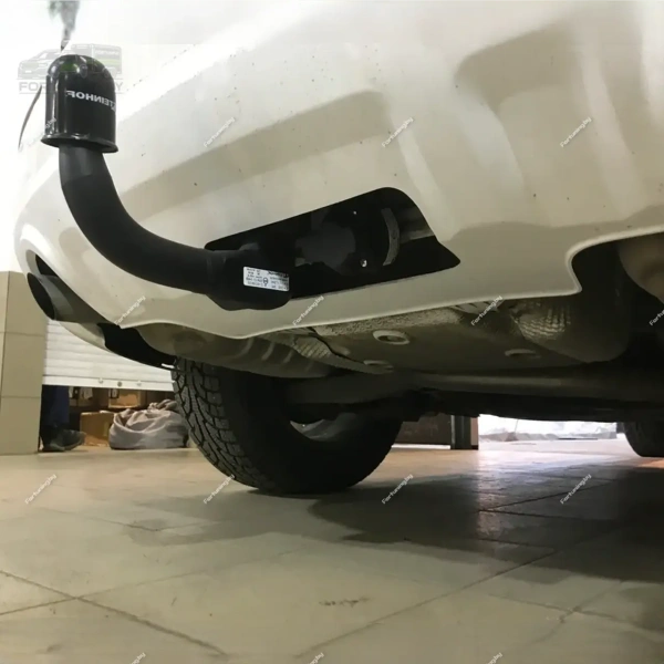 Фаркоп Steinhof (Польша) «быстросъёмный на ключ» для Audi Q5 I «8R» (2008-2017)