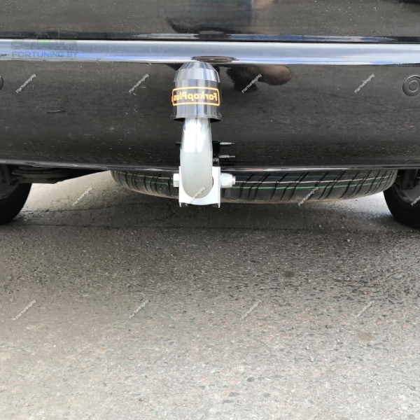 фото Фаркоп Мотодор с оцинкованным шаром на Mercedes-benz V-class 2014-