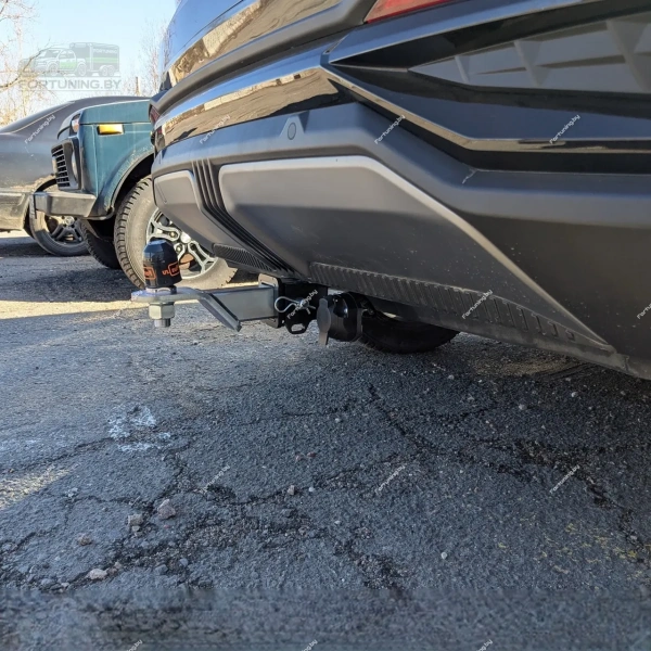 Фаркоп Motodor (Россия) «быстросъемный под квадрат» для Geely Boyue L (2022-)