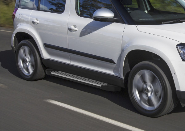Фото Пороги алюминиевые Rival "Bmw-Style" для Skoda Yeti 2009-2014-