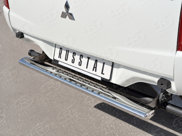 Фото Защита заднего бампера 120х60 с проступью MITSUBISHI L200 2015-