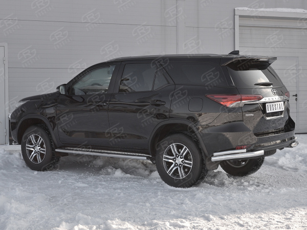 Фото Защита заднего бампера уголки d63 секции d42 секции TOYOTA FORTUNER 2017-