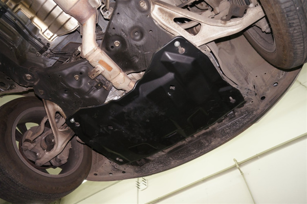 Фото Композитная защита картера и КПП Nissan Teana (2013 по наст.)