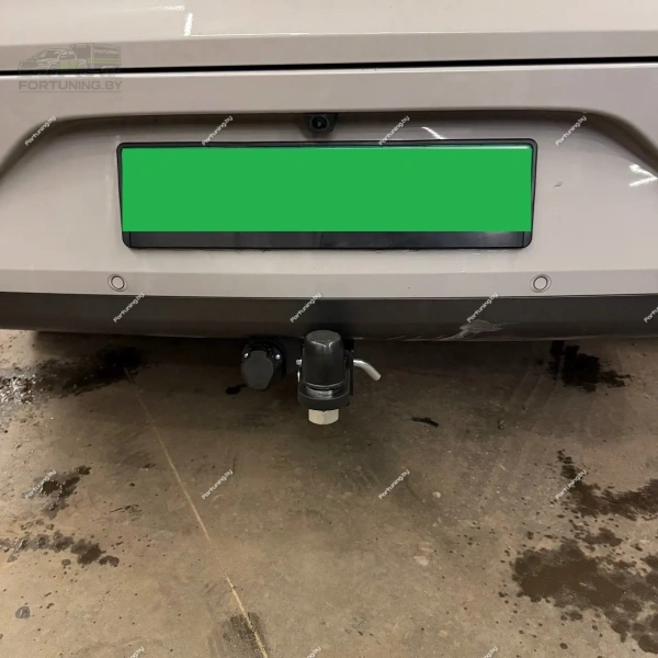 фото Фаркоп PT Group (Россия) «быстросъемный под квадрат» для LiXiang L6 (2024-)