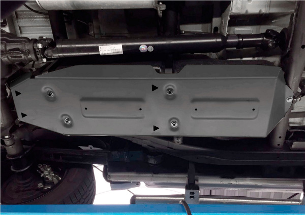 Фото Защита топливного бака Rival для Volkswagen Amarok 2010-2016 2016-н.в., алюминий 4 мм, с крепежом, 333.5821.1